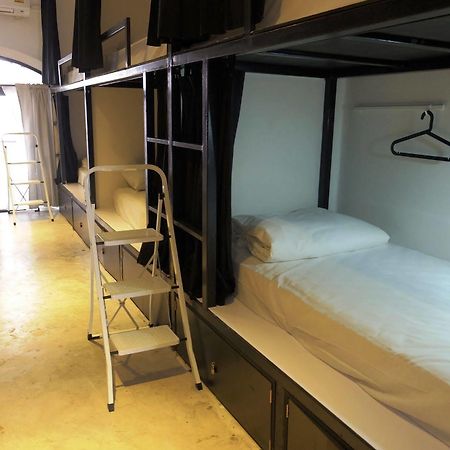 Seek Sleep Hostel Bangkok Exterior foto